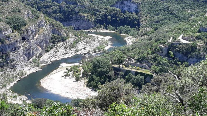 Proche Uzes Le Cocon Du Peintre Anglais Sagriès Dış mekan fotoğraf